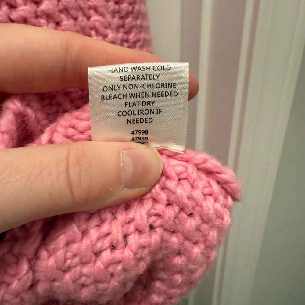 Sugarlips Pink Cropped Sweater - Picture 10 of 14